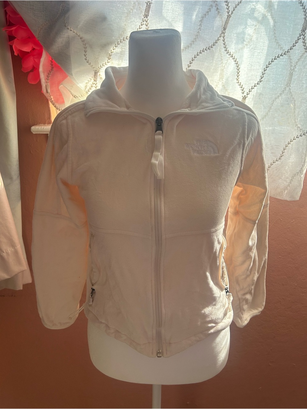 The North Face Cream Full-Zip Teddy Fleece Jacket